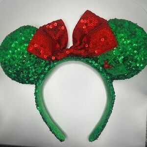 Disney Minnie Ears Green and Red Sequin holiday Headband